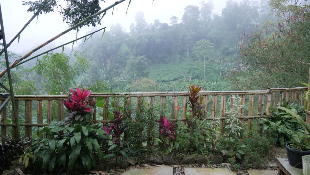 Hostal Sanggar Pantcha Indra Kemuning Exterior foto
